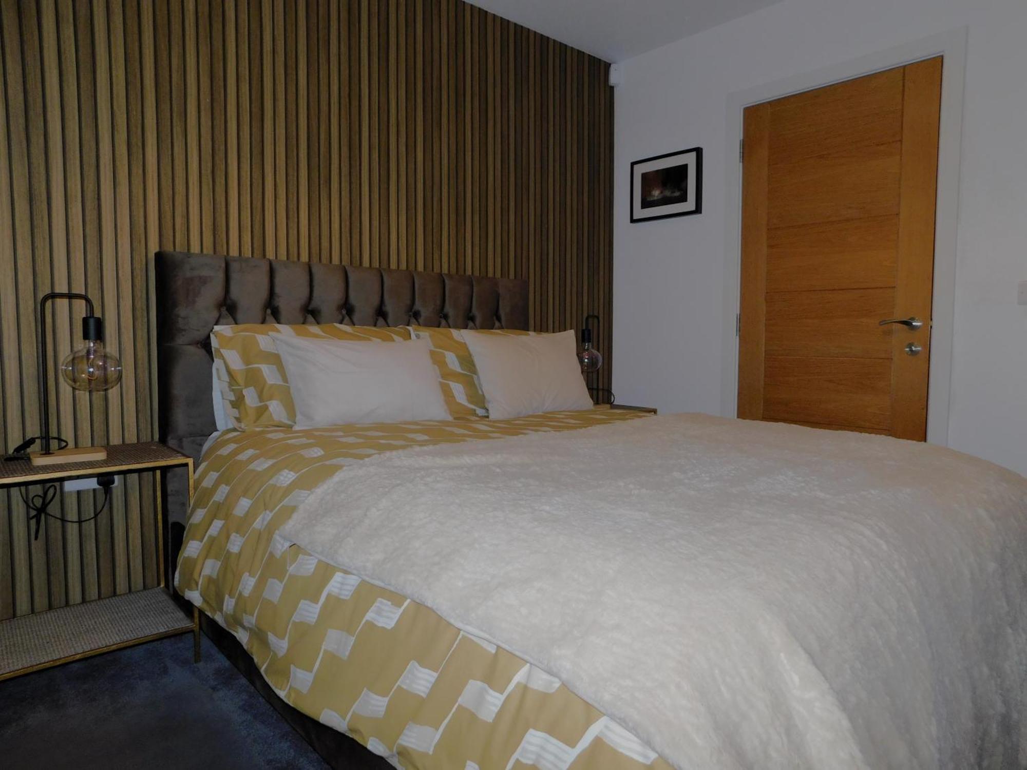 Beautiful Meadowbank Apartment With On-Street Parking Edinburgh Exterior photo