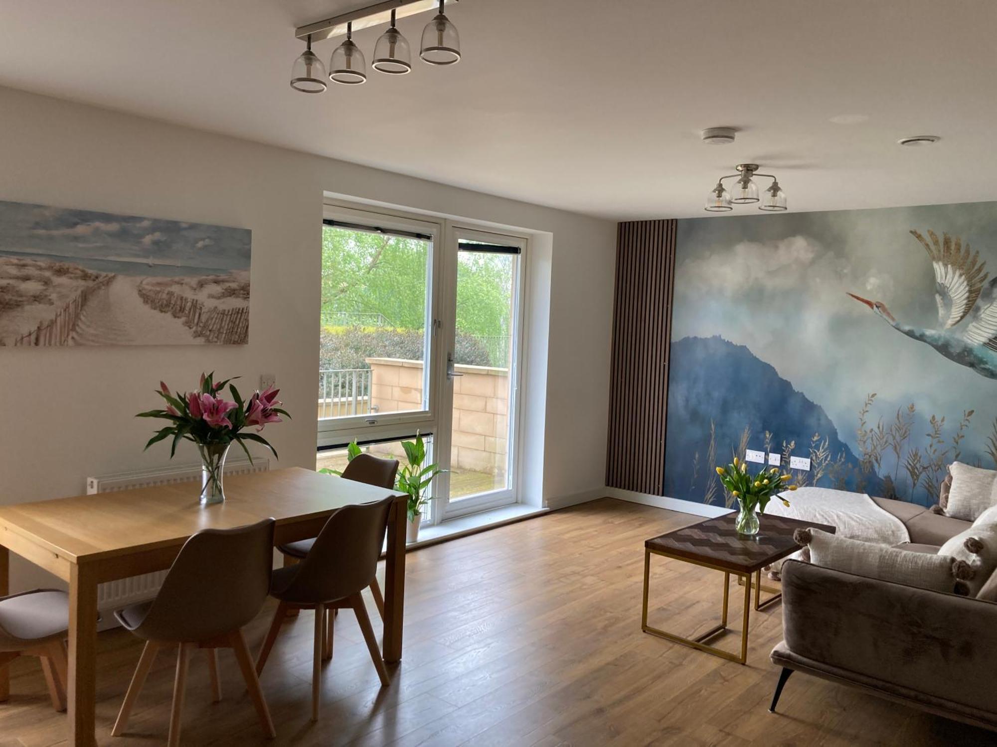 Beautiful Meadowbank Apartment With On-Street Parking Edinburgh Exterior photo